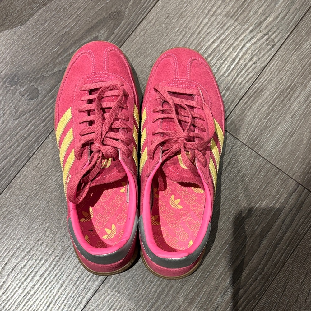 Adidas spezial
